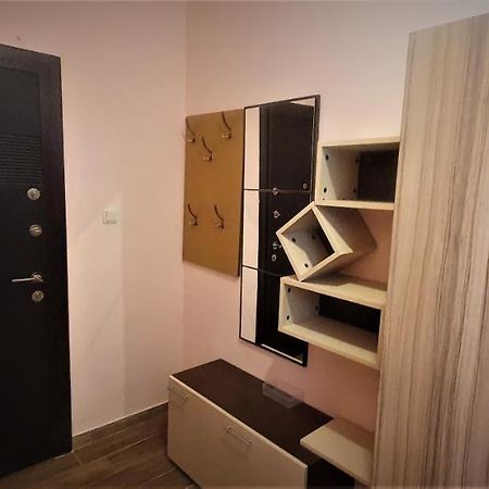 Стаи И Студия За Нощувки В Центъра Svishtov Bagian luar foto